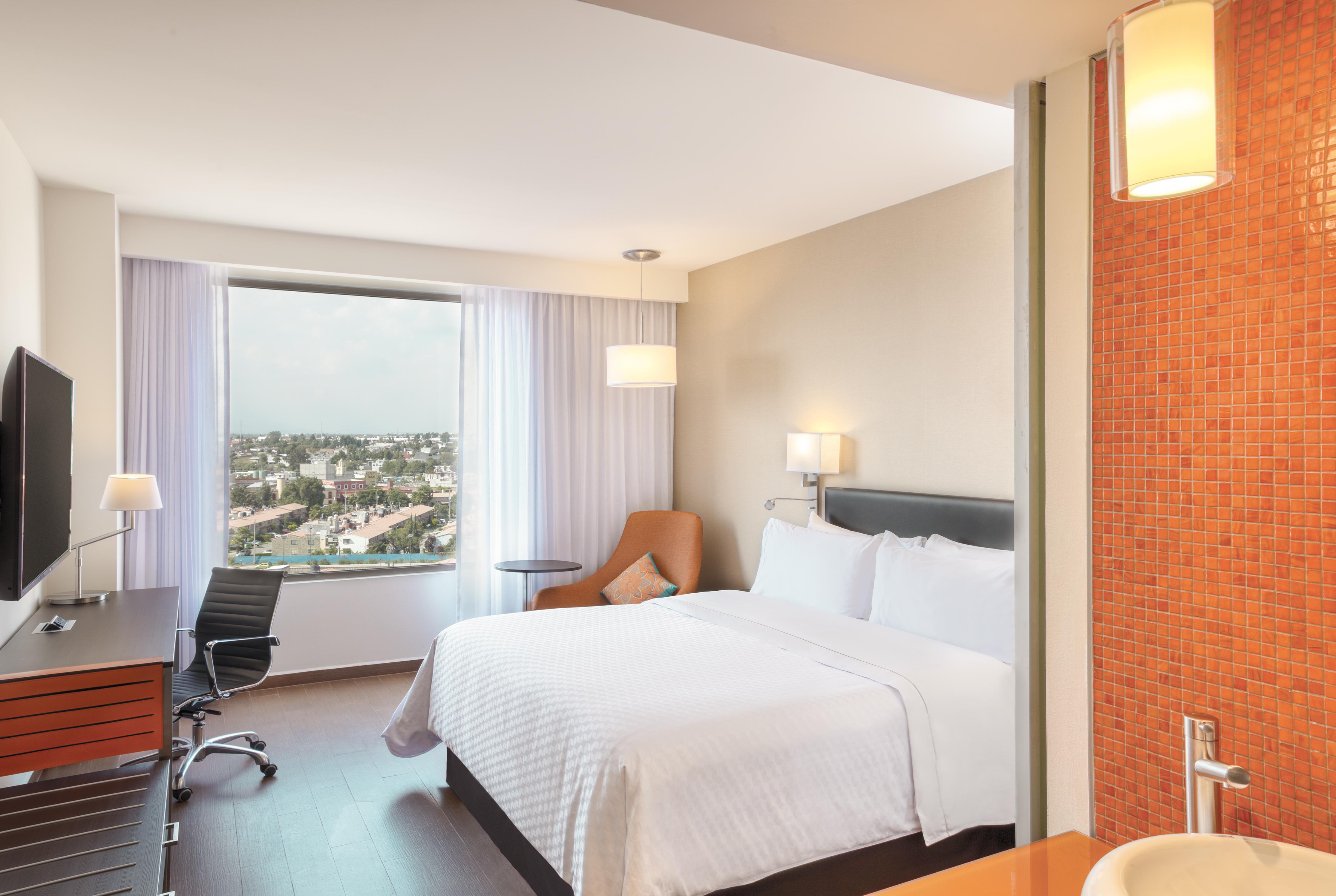 Fiesta Inn Express Puebla Explanada Экстерьер фото