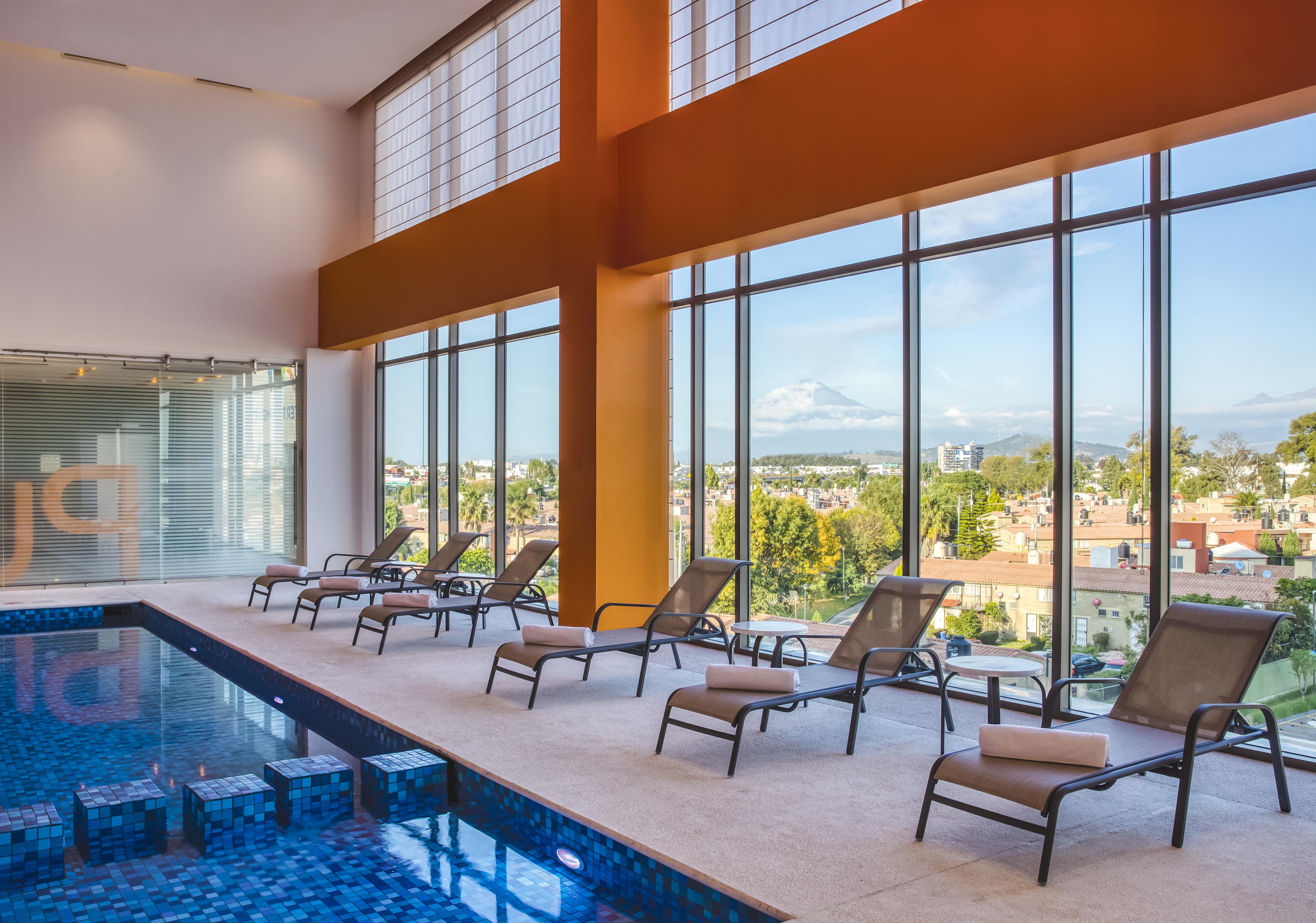 Fiesta Inn Express Puebla Explanada Экстерьер фото