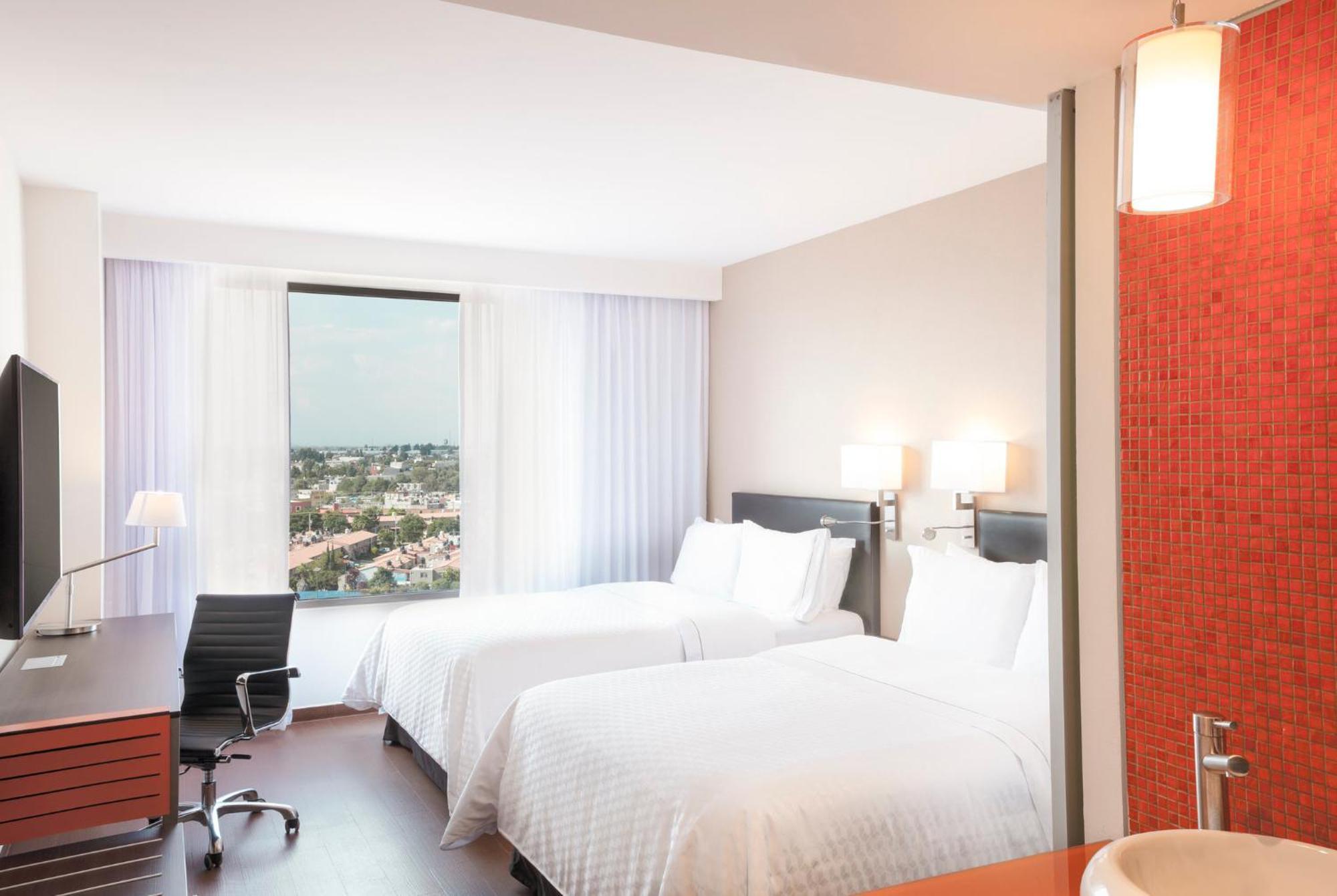 Fiesta Inn Express Puebla Explanada Экстерьер фото